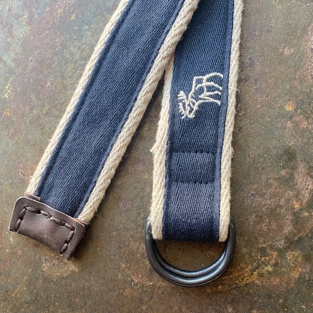 Abercrombie & Fitch Navy & Tan Canvas D-Ring Belt w/Embroidered Moose. Boys 12